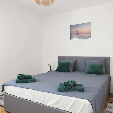 Apartment Suhi Brod Medulin
