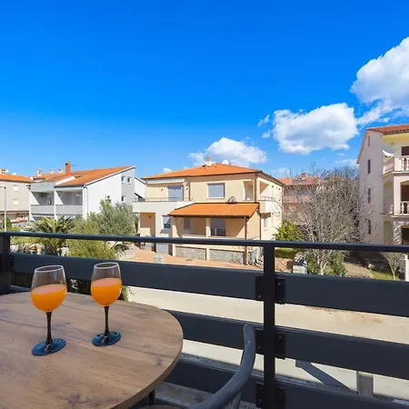 Apartment Suhi Brod *
