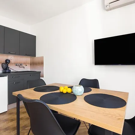 Apartment Suhi Brod
