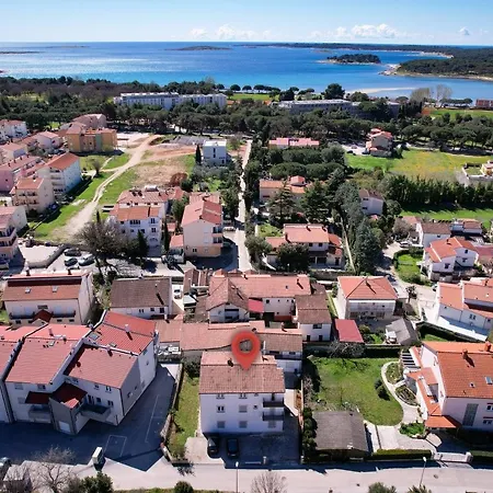 Suhi Brod Apartment